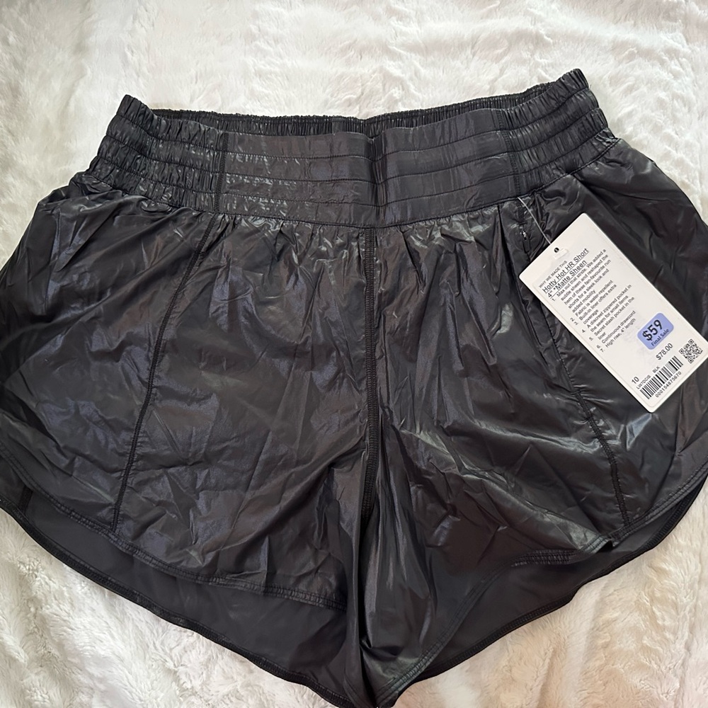 Lululemon Hotty Hot HR 10